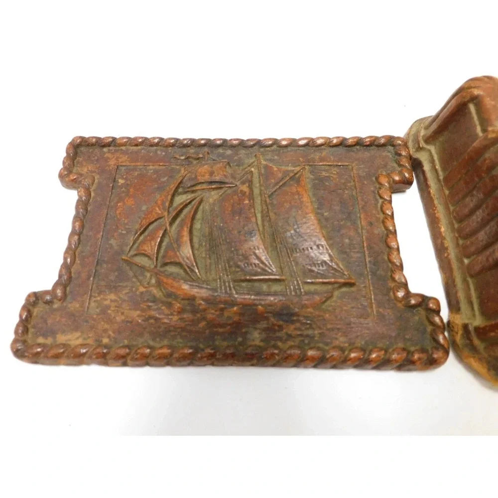 Vintage Syroco Wood Nautical Ornatewood Carved Cigarette Trinket Box DW767